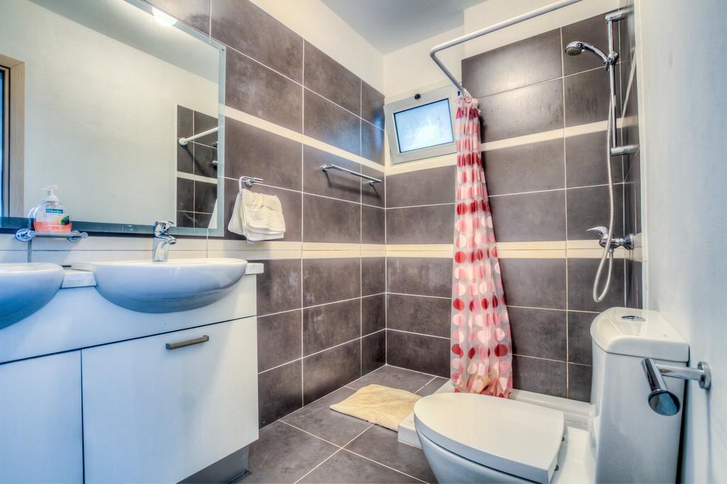 Beachfront Trident Protaras Zewnętrze zdjęcie