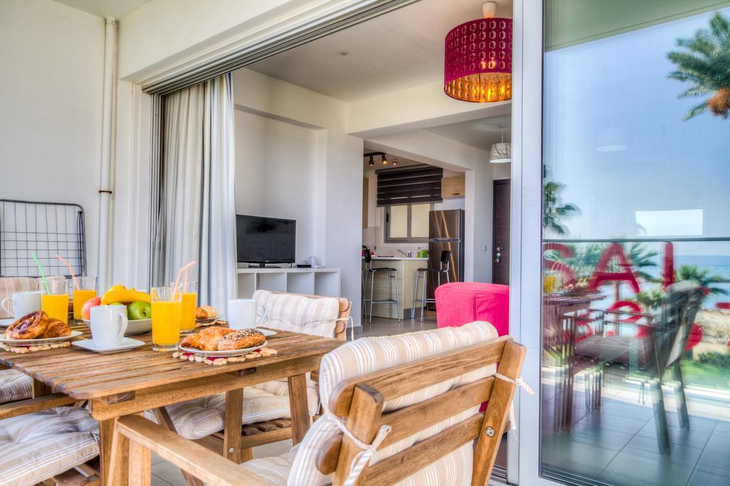Beachfront Trident Protaras Zewnętrze zdjęcie
