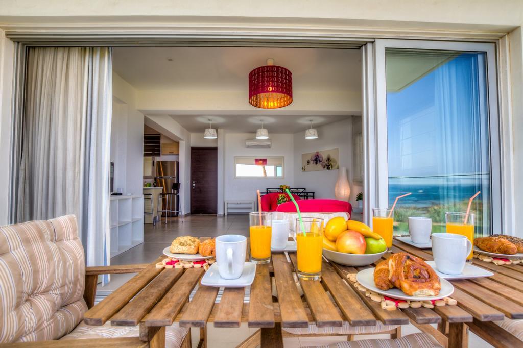 Beachfront Trident Protaras Zewnętrze zdjęcie