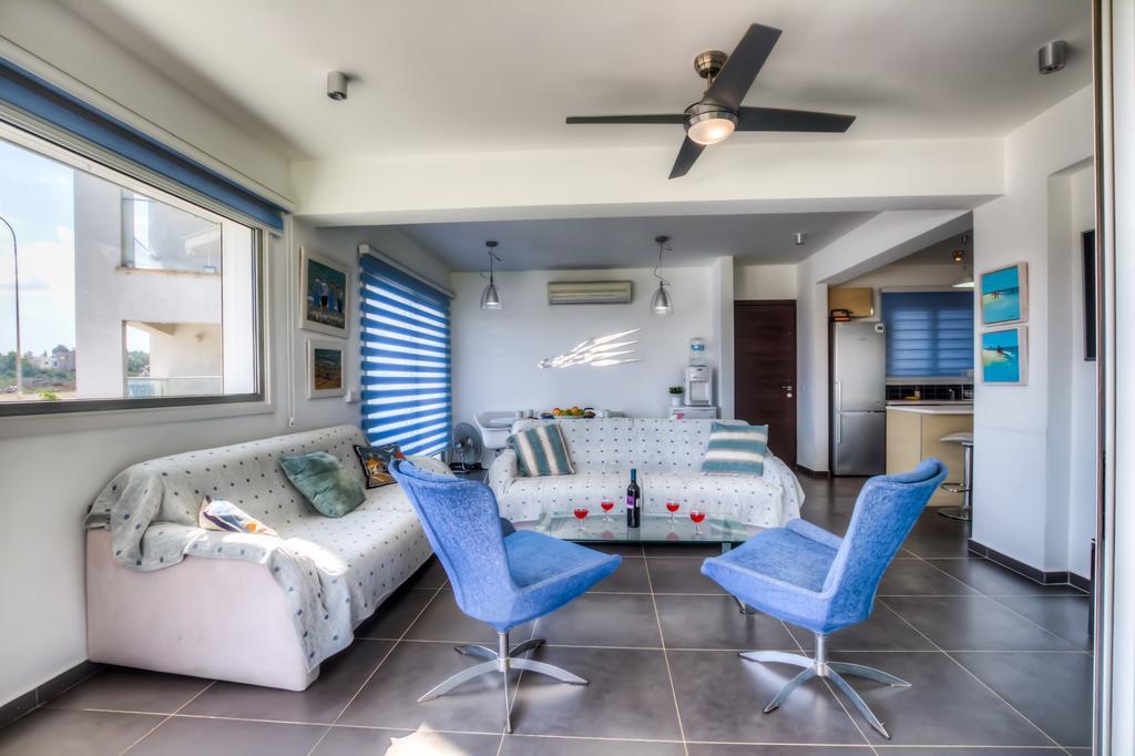 Beachfront Trident Protaras Zewnętrze zdjęcie