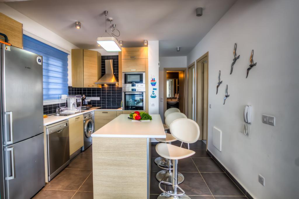 Beachfront Trident Protaras Zewnętrze zdjęcie