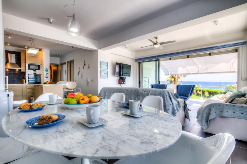 Beachfront Trident Protaras Zewnętrze zdjęcie