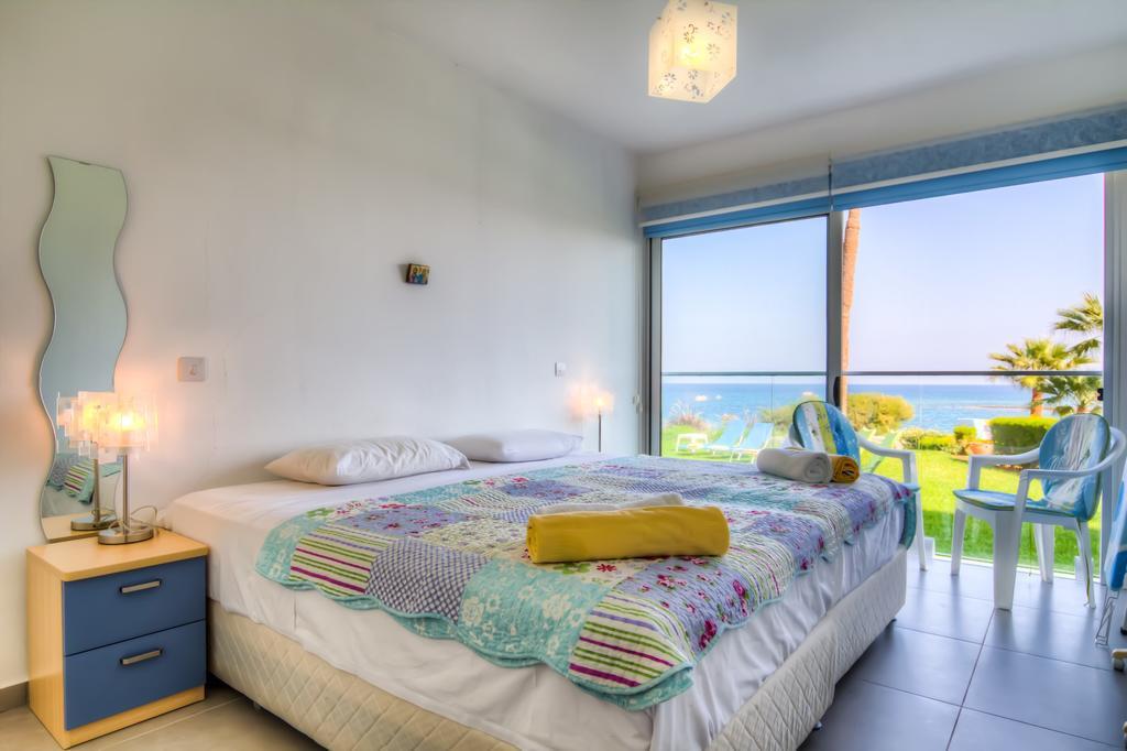 Beachfront Trident Protaras Zewnętrze zdjęcie