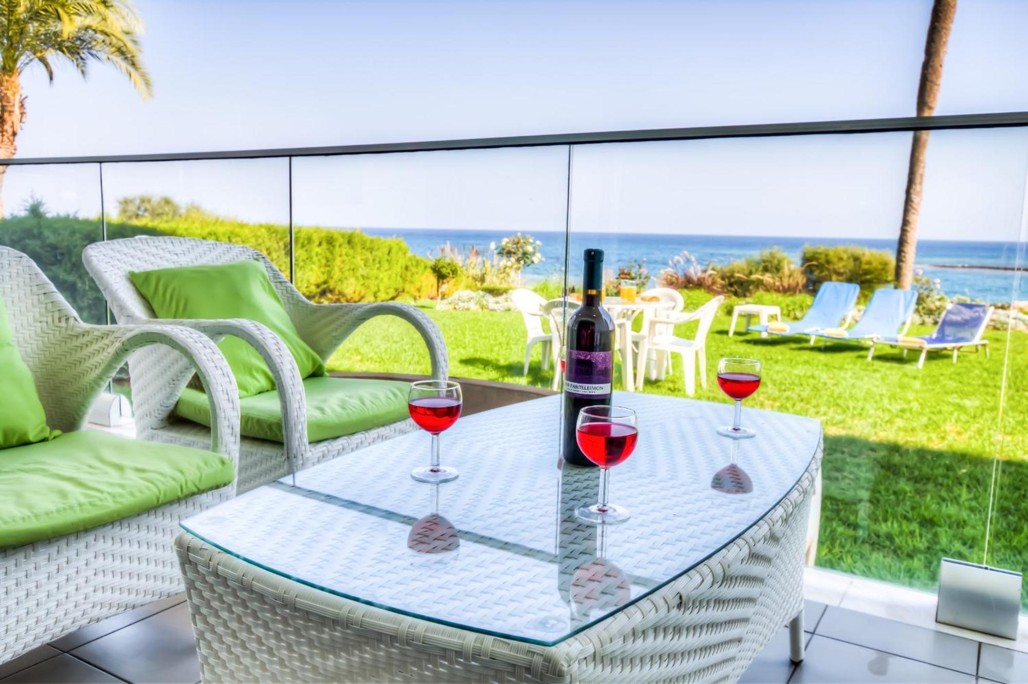 Beachfront Trident Protaras Zewnętrze zdjęcie
