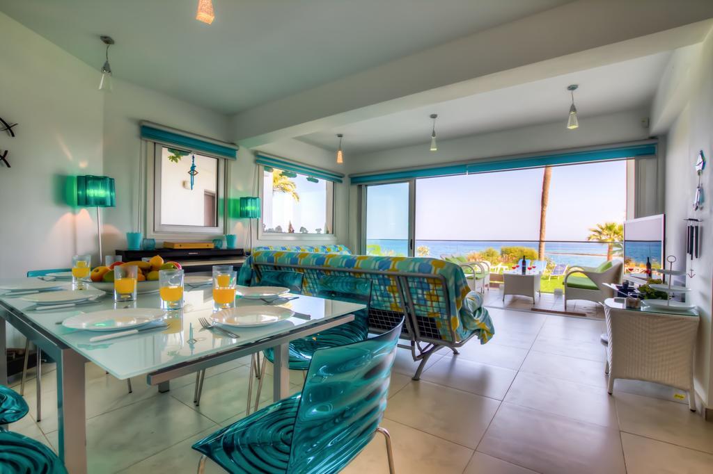 Beachfront Trident Protaras Zewnętrze zdjęcie