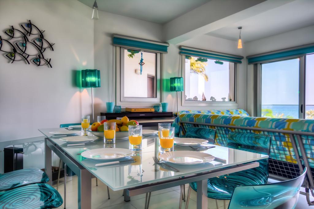 Beachfront Trident Protaras Zewnętrze zdjęcie